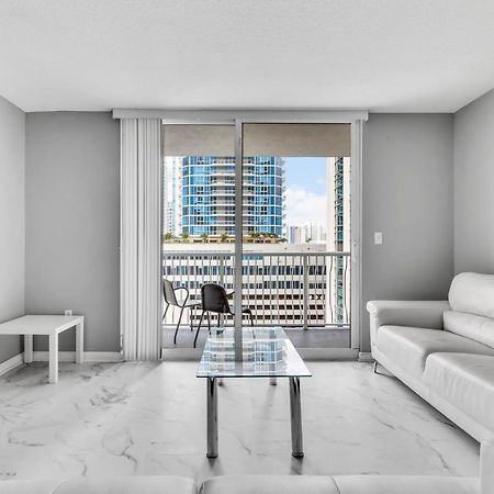 The Club At Brickell Bay Luxury Suites Miami Eksteriør bilde