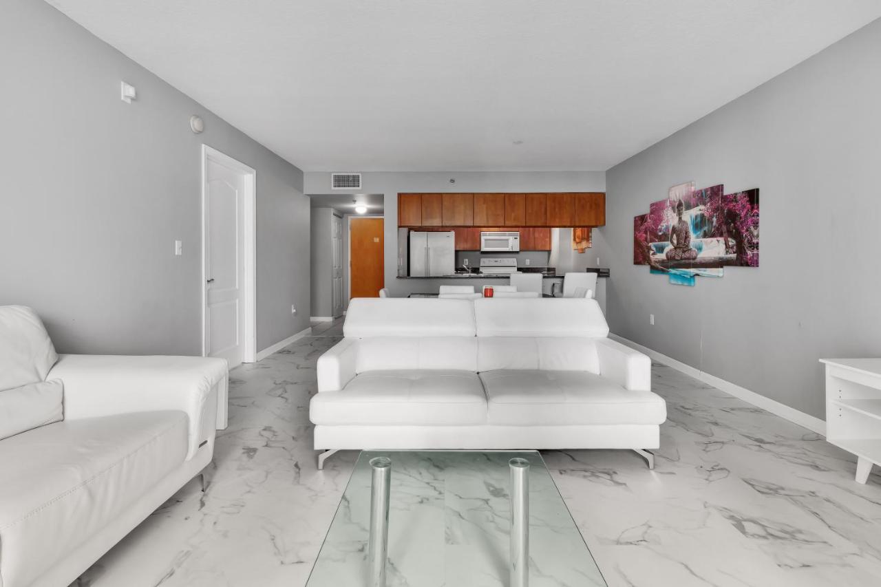 The Club At Brickell Bay Luxury Suites Miami Eksteriør bilde