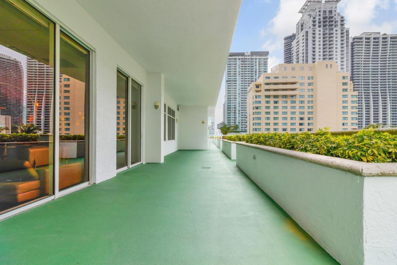The Club At Brickell Bay Luxury Suites Miami Eksteriør bilde
