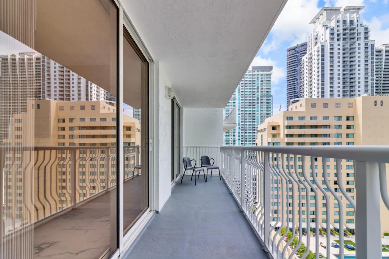 The Club At Brickell Bay Luxury Suites Miami Eksteriør bilde