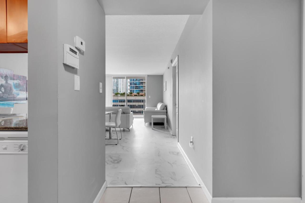 The Club At Brickell Bay Luxury Suites Miami Eksteriør bilde
